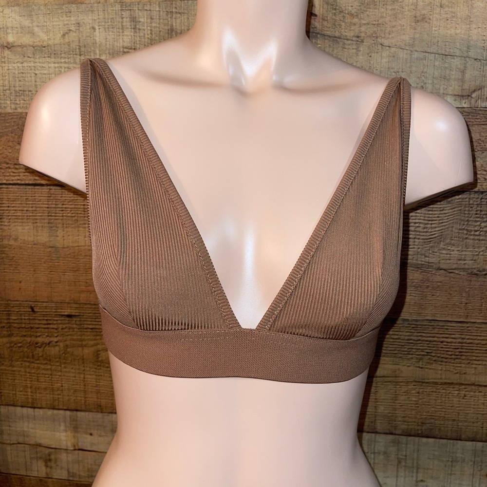 Ribbed soft Bralette - Picture 2 of 6